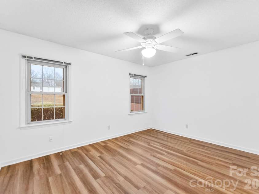 2524 Amity Avenue, Gastonia, NC 28054.  MLS# CAR4386902, YatesRealty ID 27132. 
