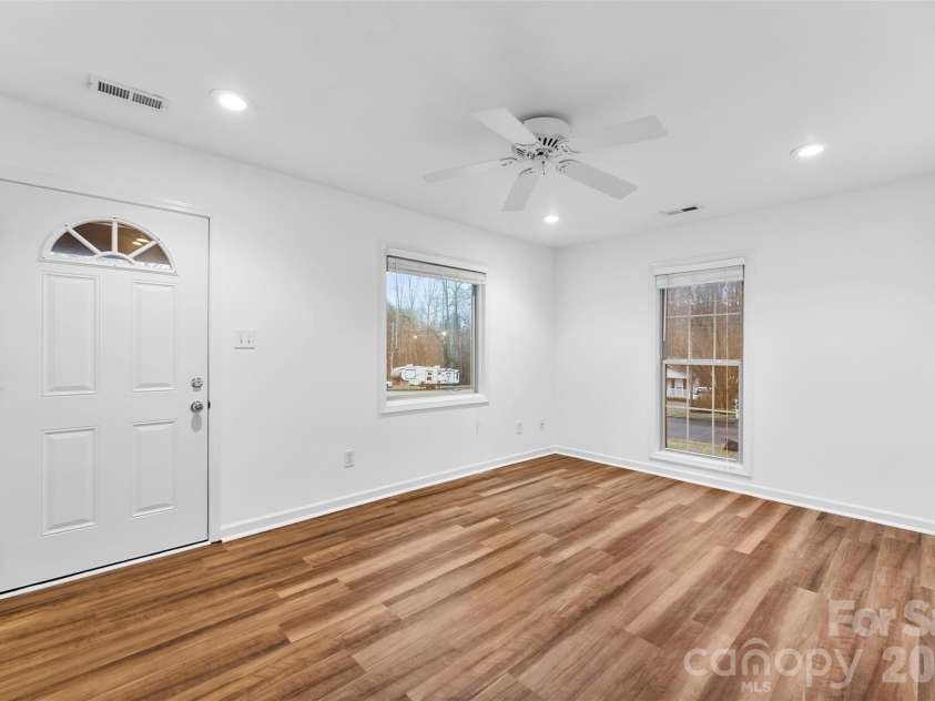 2524 Amity Avenue, Gastonia, NC 28054.  MLS# CAR4386902, YatesRealty ID 27132. 