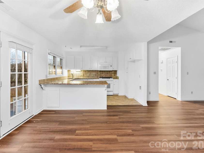 2524 Amity Avenue, Gastonia, NC 28054.  MLS# CAR4386902, YatesRealty ID 27132. 