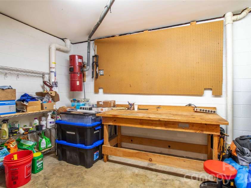658 Tilley Creek Road, Cullowhee, NC 28723.  MLS# CAR4382702, YatesRealty ID 27134. 