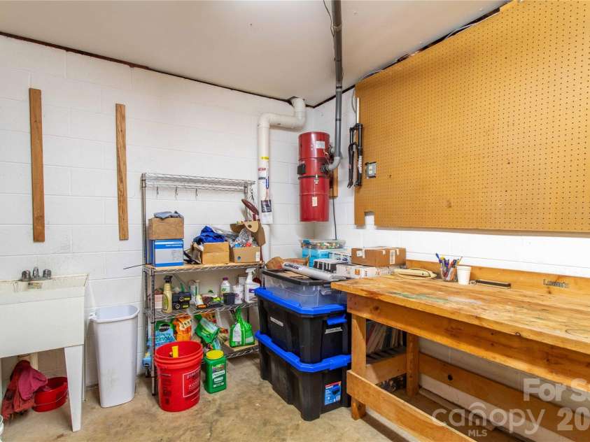 658 Tilley Creek Road, Cullowhee, NC 28723.  MLS# CAR4382702, YatesRealty ID 27134. 