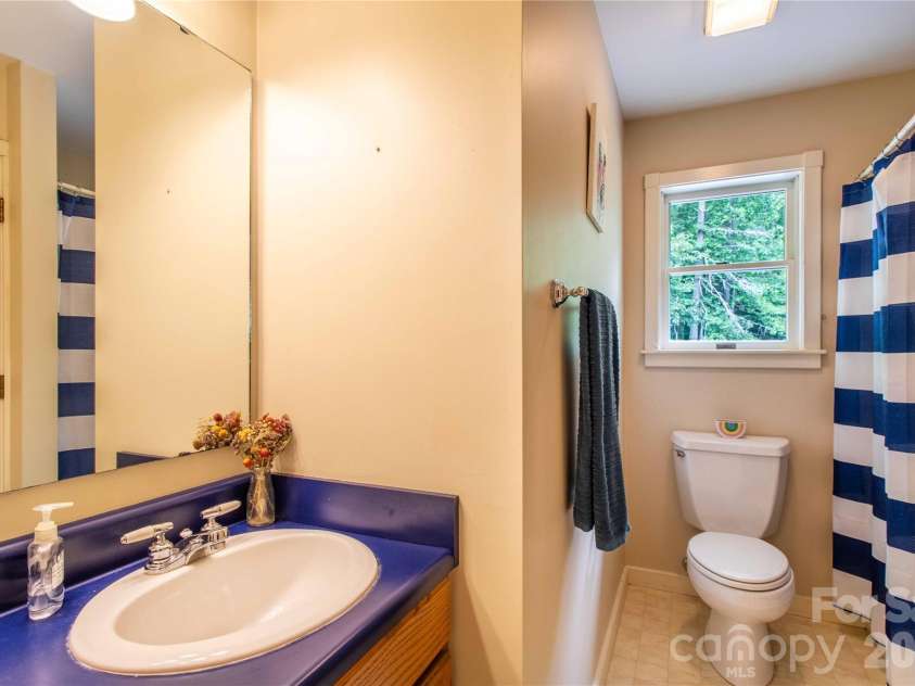 658 Tilley Creek Road, Cullowhee, NC 28723.  MLS# CAR4382702, YatesRealty ID 27134. 