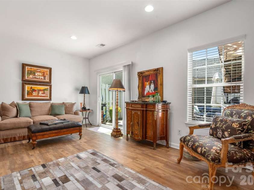 20114 Lamp Lighters Way, Cornelius, NC 28031.  MLS# CAR4380618, YatesRealty ID 27135. Another sitting area