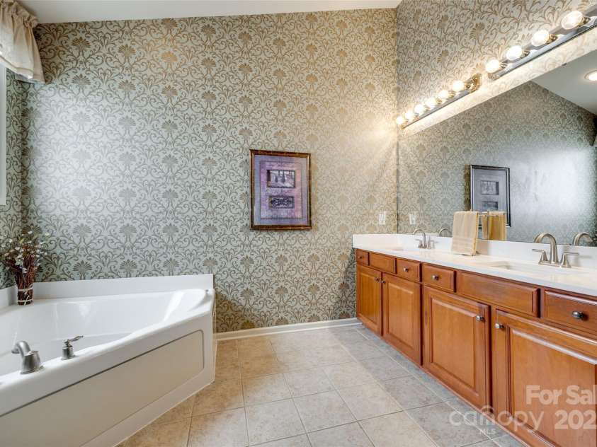 539 Turquoise Way, Fort Mill, SC 29708.  MLS# CAR4263223, YatesRealty ID 27135. 