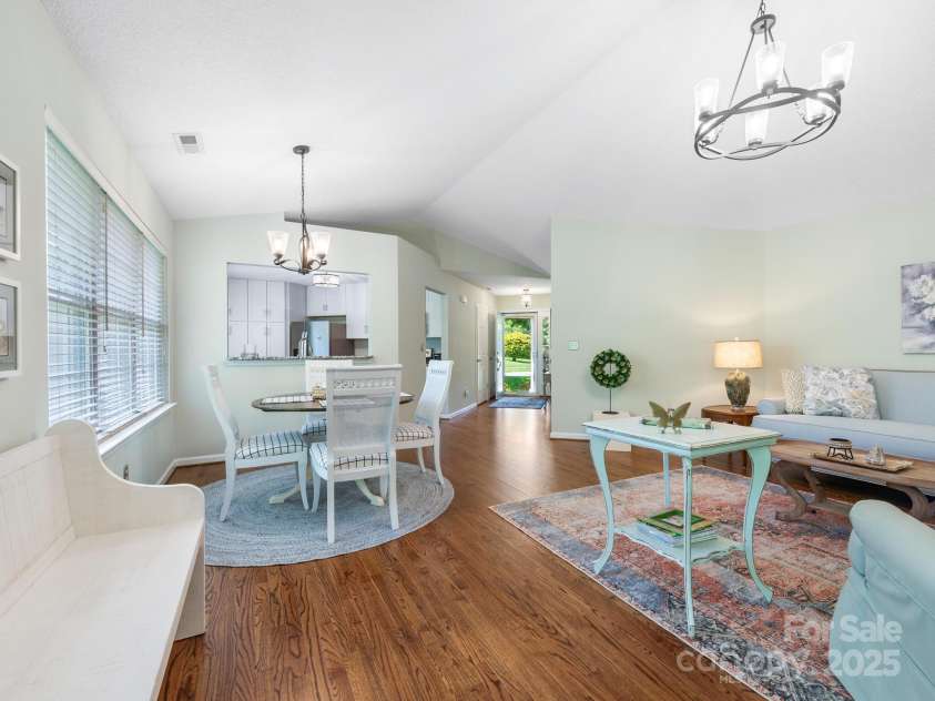 20 Fairway View Court, Etowah, NC 28729.  MLS# CAR4266662, YatesRealty ID 27136. 