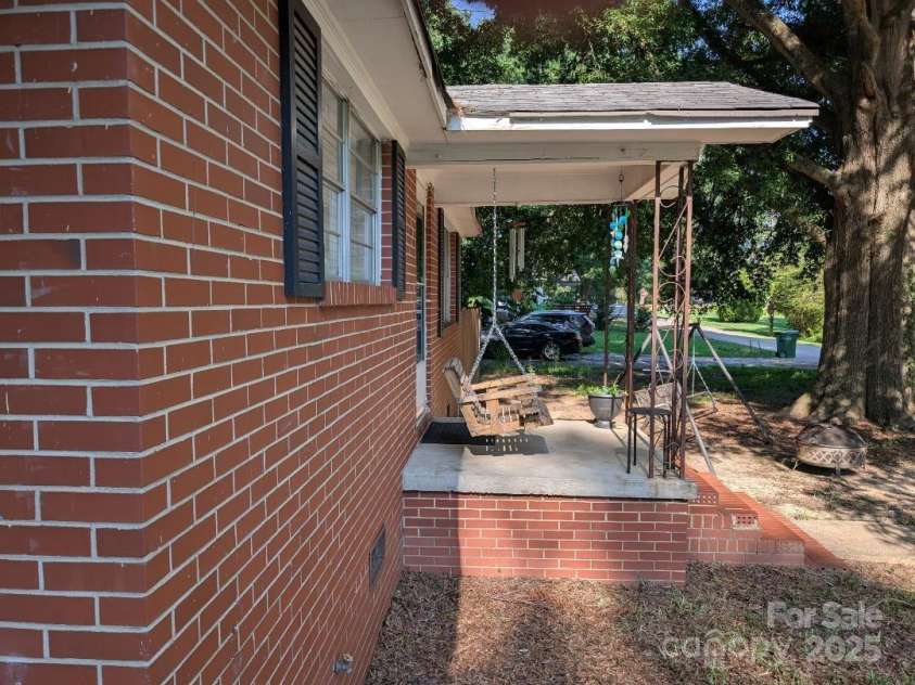 2261 Felly Lane, Lancaster, SC 29720.  MLS# CAR4273789, YatesRealty ID 27138. 