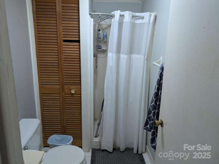 2261 Felly Lane, Lancaster, SC 29720.  MLS# CAR4273789, YatesRealty ID 27138. 