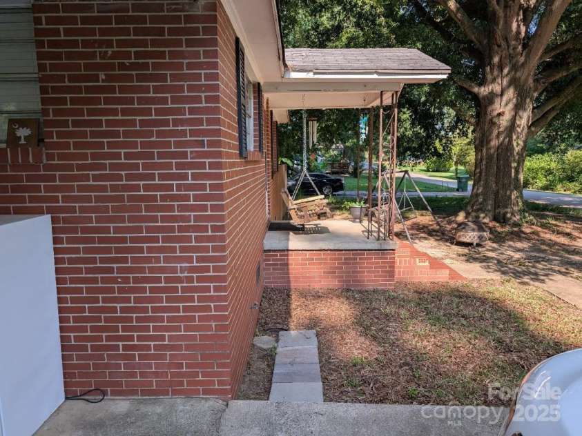 2261 Felly Lane, Lancaster, SC 29720.  MLS# CAR4273789, YatesRealty ID 27138. 