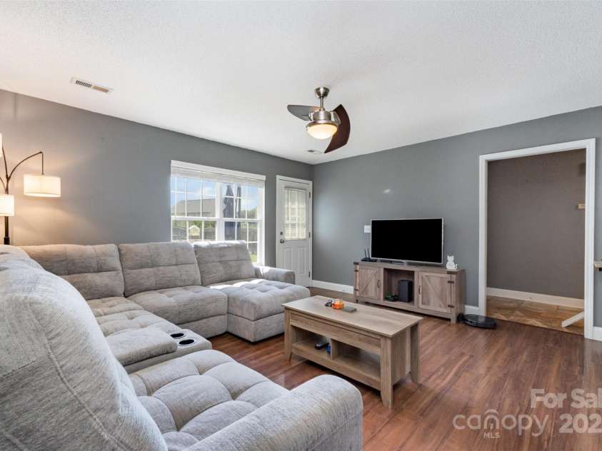 5235 Harmon Place, Kannapolis, NC 28083.  MLS# CAR4280425, YatesRealty ID 27139. 