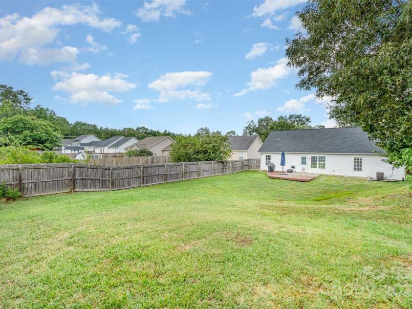 5235 Harmon Place, Kannapolis, NC 28083.  MLS# CAR4280425, YatesRealty ID 27139. 