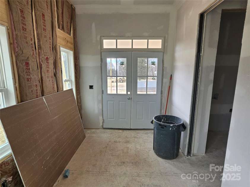 124 Vaden Road, Reidsville, NC 27320.  MLS# CAR4233105, YatesRealty ID 2714. 
