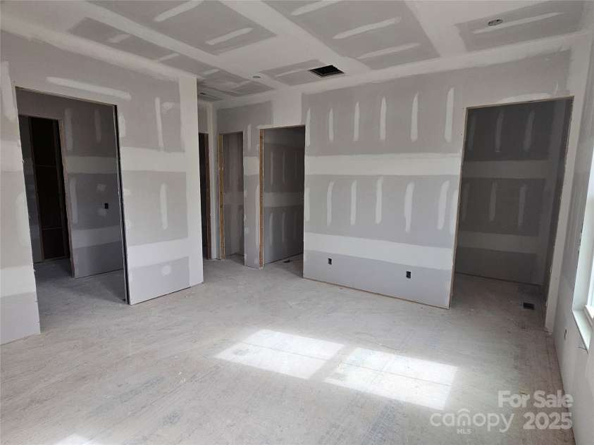 124 Vaden Road, Reidsville, NC 27320.  MLS# CAR4233105, YatesRealty ID 2714. 