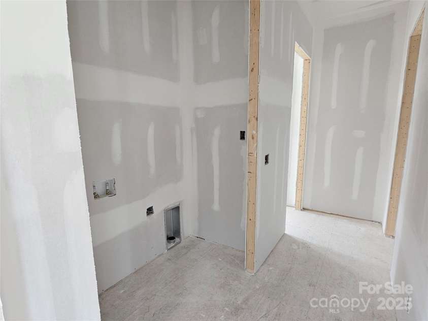 124 Vaden Road, Reidsville, NC 27320.  MLS# CAR4233105, YatesRealty ID 2714. 