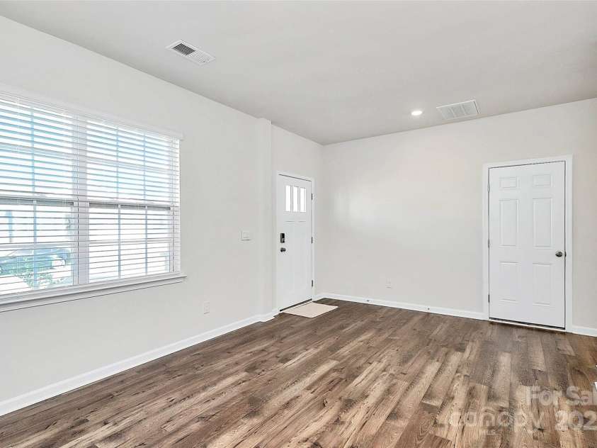 7347 Teague Drive, Gastonia, NC 28056.  MLS# CAR4331539, YatesRealty ID 2714. 