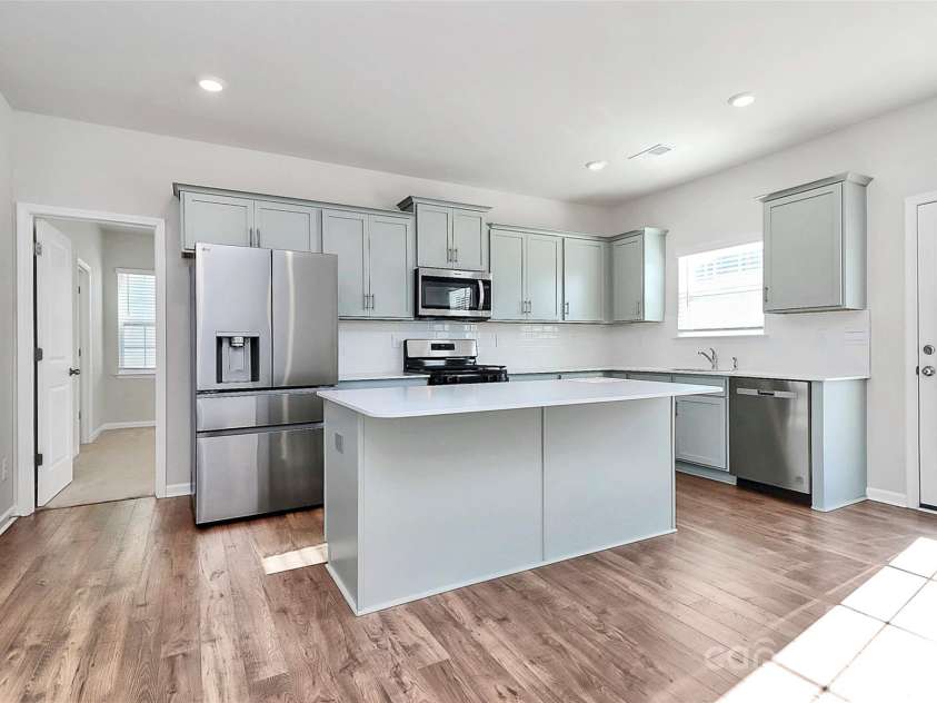 7347 Teague Drive, Gastonia, NC 28056.  MLS# CAR4331539, YatesRealty ID 2714. 