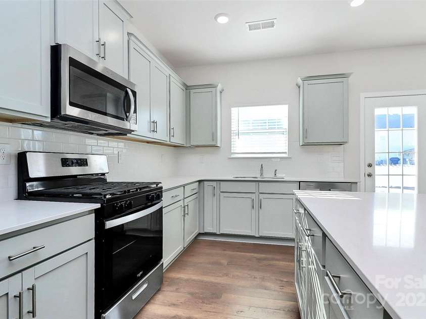 7347 Teague Drive, Gastonia, NC 28056.  MLS# CAR4331539, YatesRealty ID 2714. 