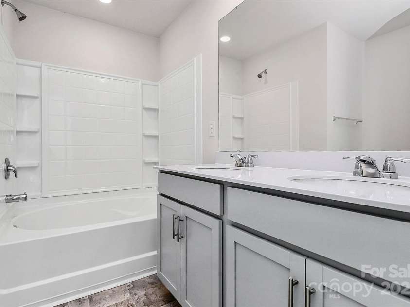 7347 Teague Drive, Gastonia, NC 28056.  MLS# CAR4331539, YatesRealty ID 2714. 
