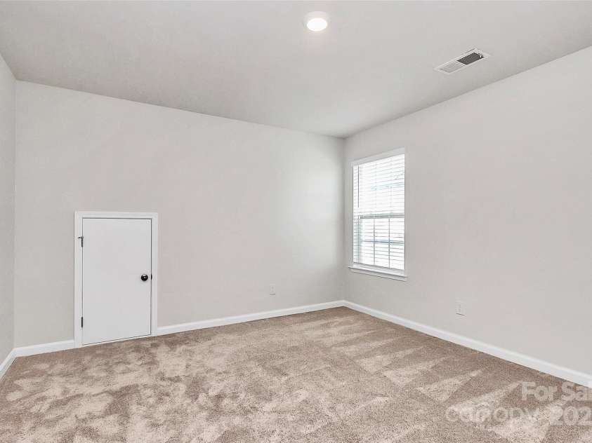 7347 Teague Drive, Gastonia, NC 28056.  MLS# CAR4331539, YatesRealty ID 2714. 