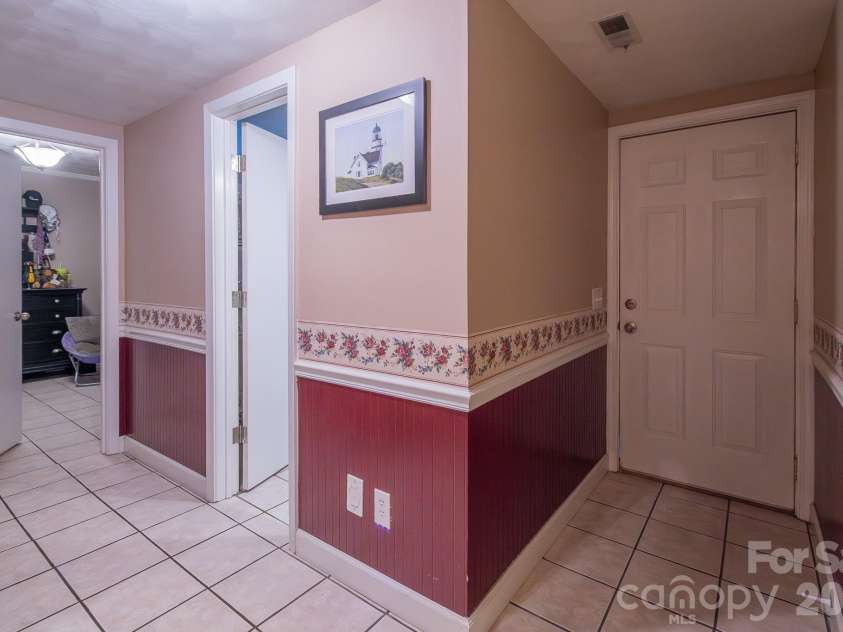 44446 Field Road, New London, NC 28127.  MLS# CAR4373359, YatesRealty ID 27140. 