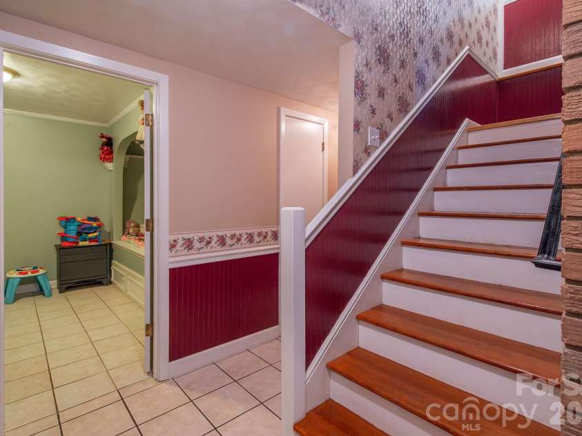 44446 Field Road, New London, NC 28127.  MLS# CAR4373359, YatesRealty ID 27140. 