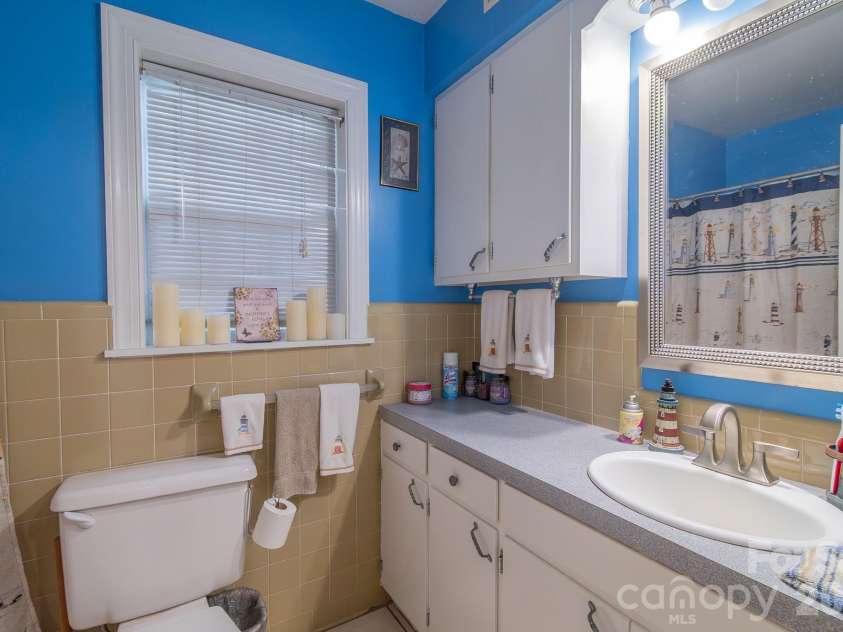 44446 Field Road, New London, NC 28127.  MLS# CAR4373359, YatesRealty ID 27140. 