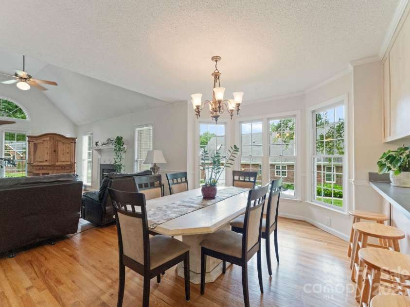 901 Brighton Drive, Kannapolis, NC 28081.  MLS# CAR4264454, YatesRealty ID 27140. 