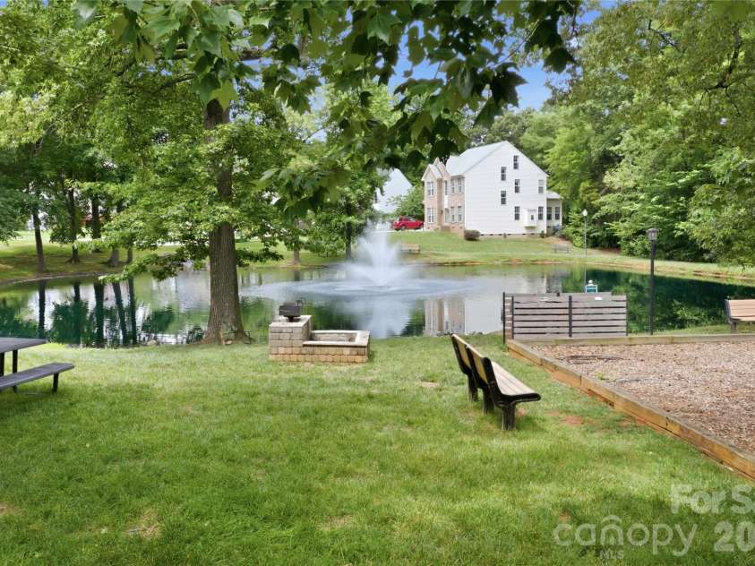 10010 Spring Park Drive, Charlotte, NC 28269.  MLS# CAR4386644, YatesRealty ID 27141. 