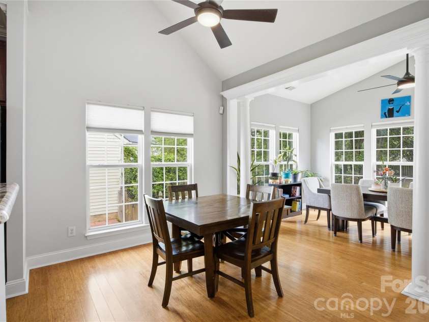 10010 Spring Park Drive, Charlotte, NC 28269.  MLS# CAR4386644, YatesRealty ID 27141. 