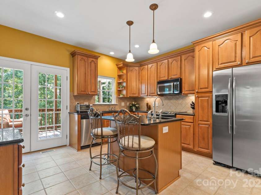 1021 Union Grove Road, Union Grove, NC 28689.  MLS# CAR4282201, YatesRealty ID 27141. 