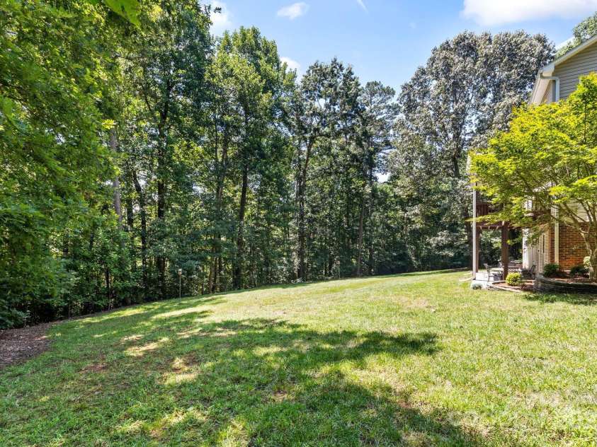 1021 Union Grove Road, Union Grove, NC 28689.  MLS# CAR4282201, YatesRealty ID 27141. 