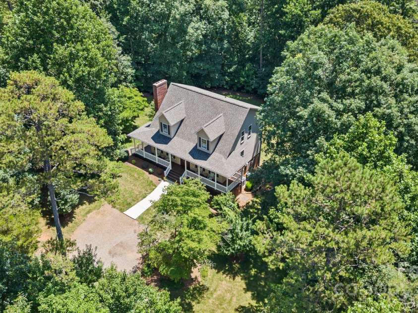 1021 Union Grove Road, Union Grove, NC 28689.  MLS# CAR4282201, YatesRealty ID 27141. 