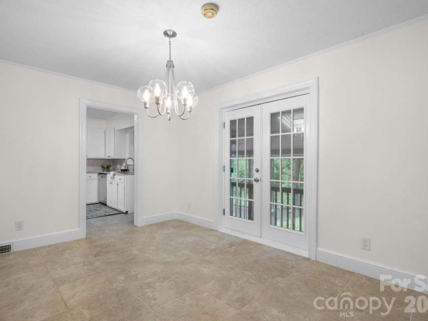 102 Ann Street, Morganton, NC 28655.  MLS# CAR4386454, YatesRealty ID 27143. 