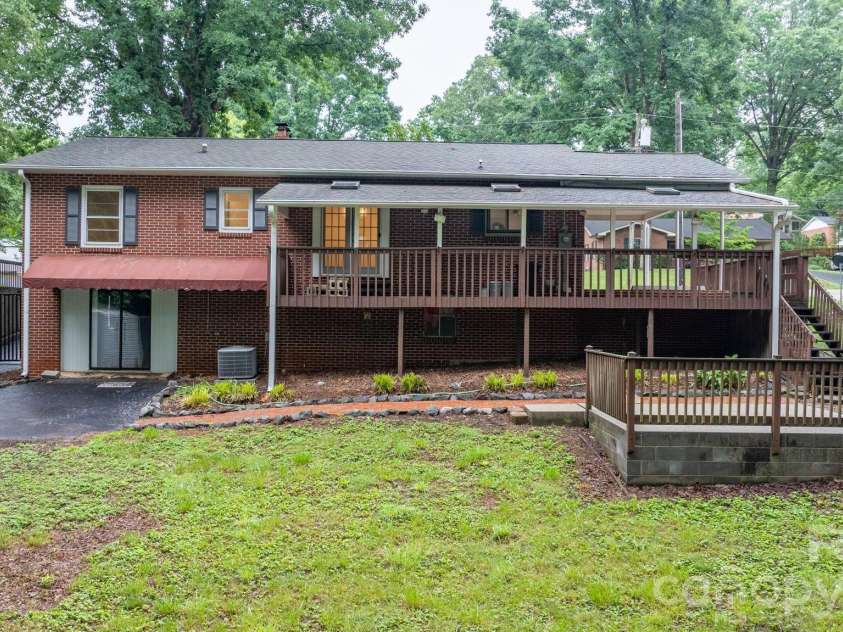102 Ann Street, Morganton, NC 28655.  MLS# CAR4386454, YatesRealty ID 27143. 