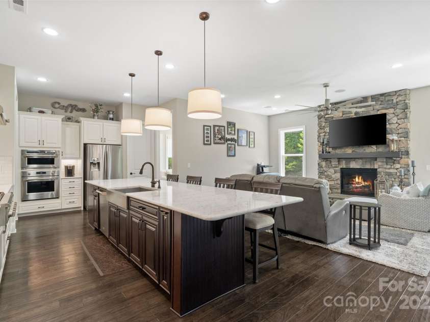 2233 Brandybuck Court, Fort Mill, SC 29715.  MLS# CAR4278521, YatesRealty ID 27144. 