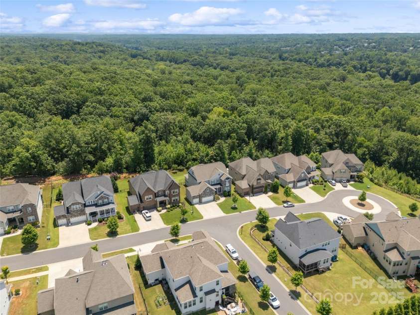 2233 Brandybuck Court, Fort Mill, SC 29715.  MLS# CAR4278521, YatesRealty ID 27144. 