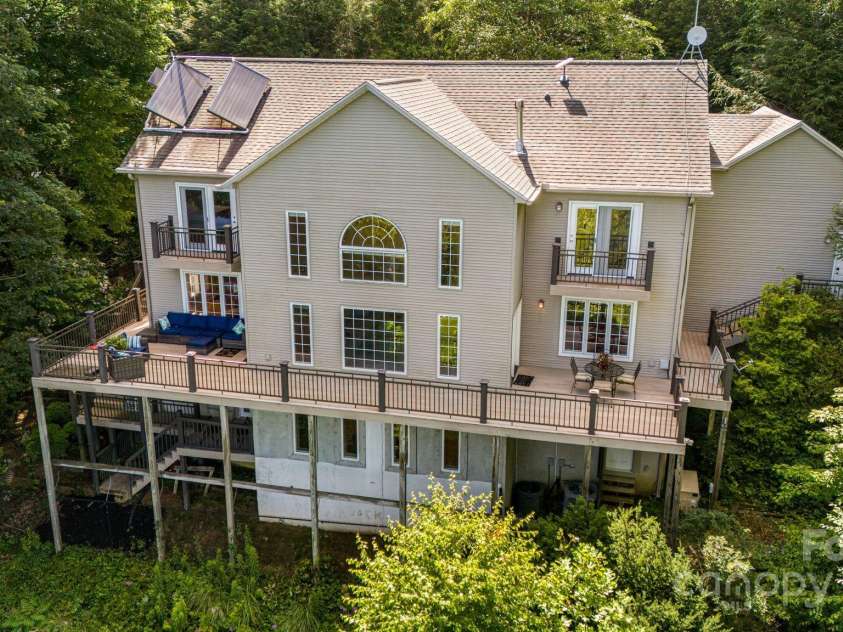 201 Cedar Mountain Road, Asheville, NC 28803.  MLS# CAR4281468, YatesRealty ID 27145. Long range views from every level