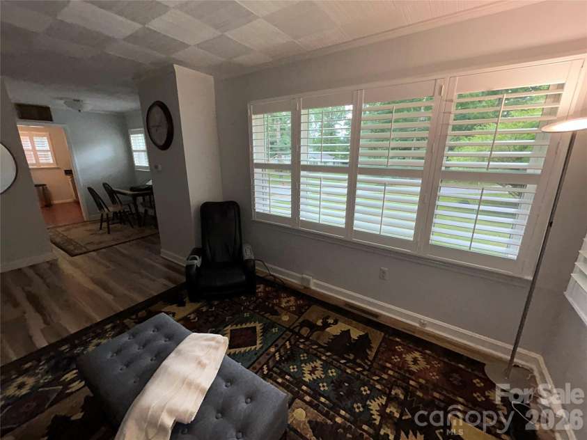 110 9th Street, Black Mountain, NC 28711.  MLS# CAR4371582, YatesRealty ID 27147. 
