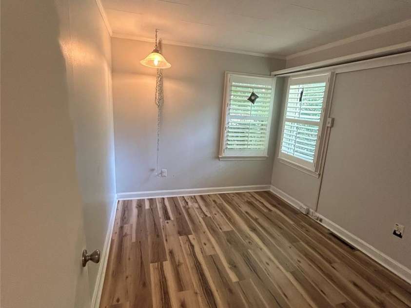 110 9th Street, Black Mountain, NC 28711.  MLS# CAR4426746, YatesRealty ID 27147. 