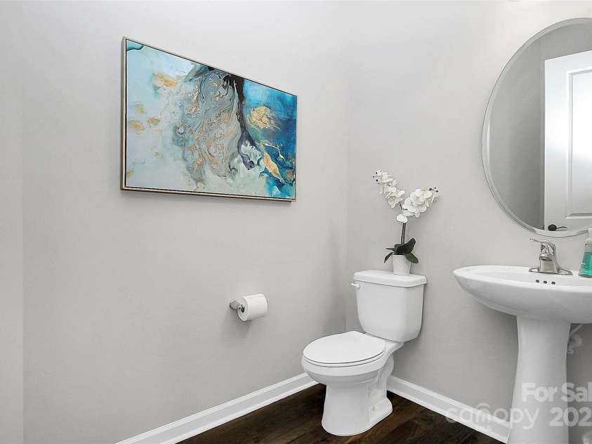 16012 Tulloch Road, Charlotte, NC 28278.  MLS# CAR4251911, YatesRealty ID 27147. Half bath