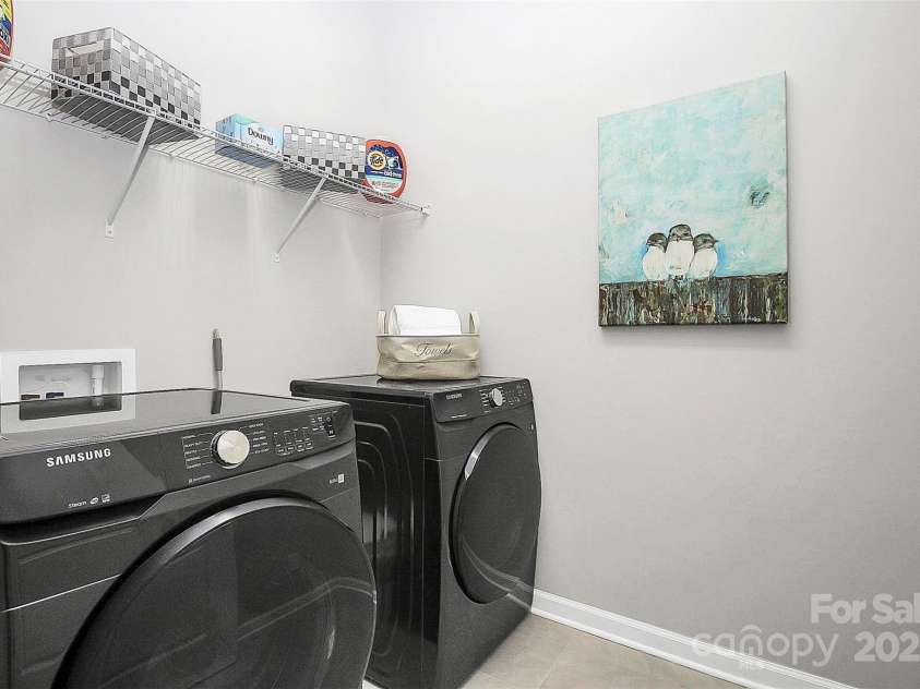 16012 Tulloch Road, Charlotte, NC 28278.  MLS# CAR4251911, YatesRealty ID 27147. Laundry