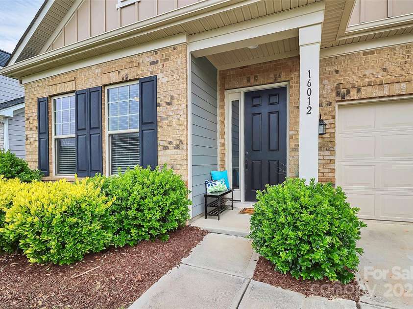16012 Tulloch Road, Charlotte, NC 28278.  MLS# CAR4251911, YatesRealty ID 27147. Welcome home