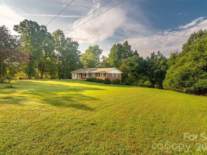 156 Eskimo Drive, Bostic, NC 28018.  MLS# CAR4412846, YatesRealty ID 27148. 