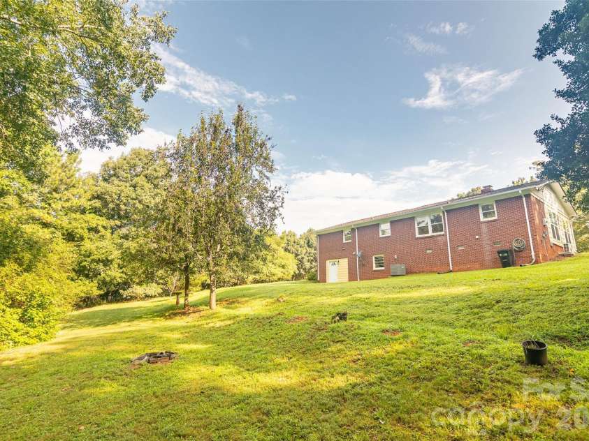 156 Eskimo Drive, Bostic, NC 28018.  MLS# CAR4412846, YatesRealty ID 27148. 