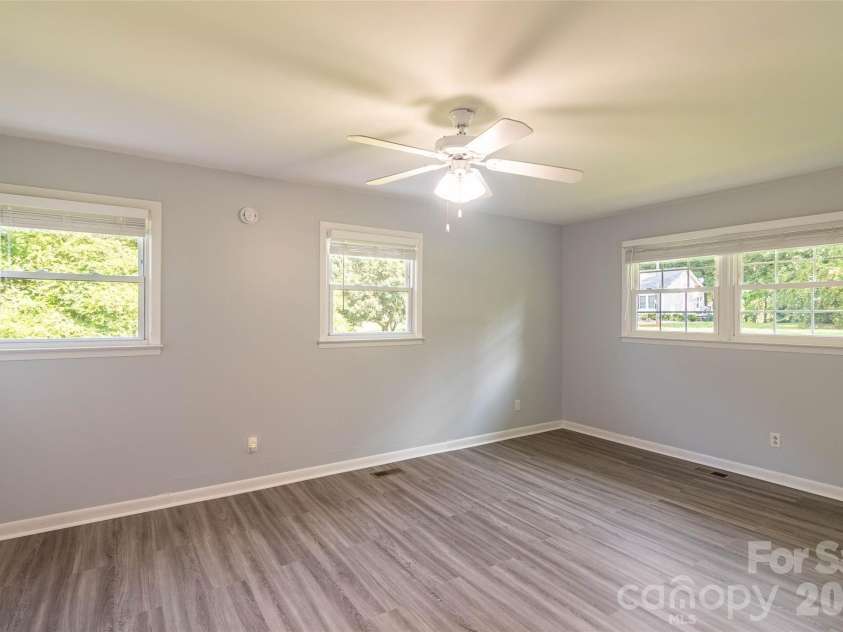 156 Eskimo Drive, Bostic, NC 28018.  MLS# CAR4412846, YatesRealty ID 27148. 