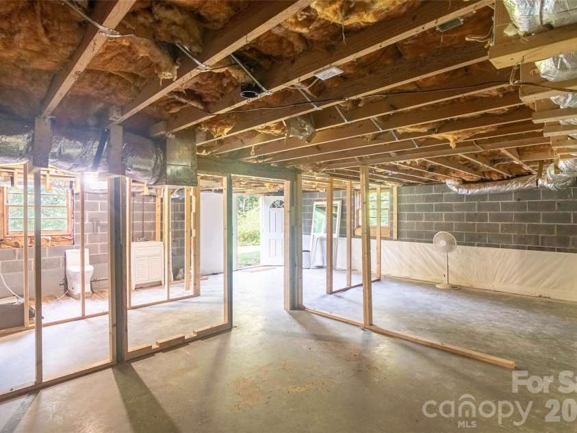 156 Eskimo Drive, Bostic, NC 28018.  MLS# CAR4412846, YatesRealty ID 27148. 