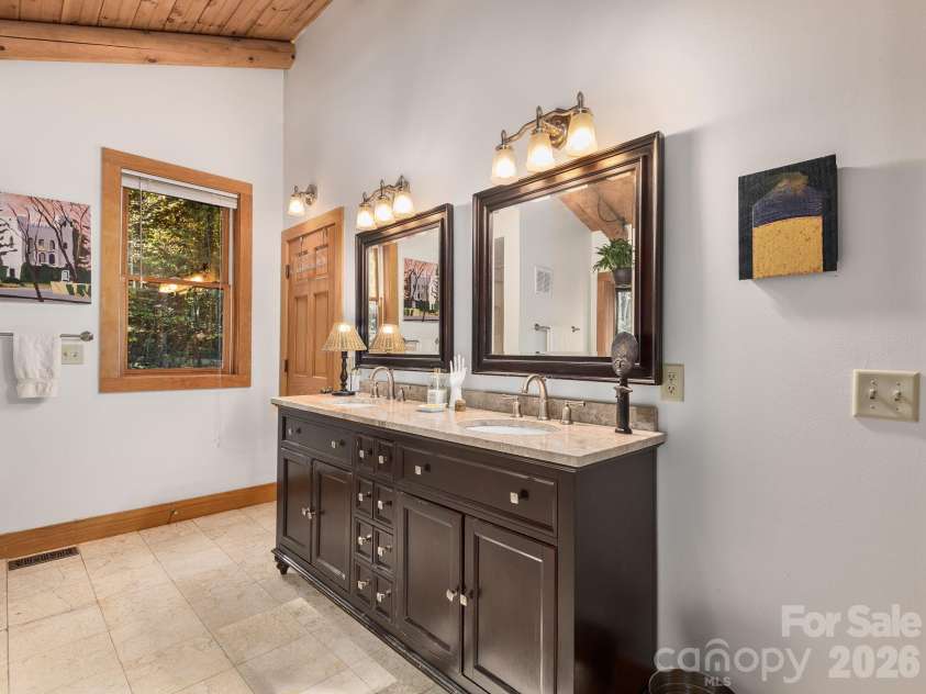 102 Carriage Drive, Fairview, NC 28730.  MLS# CAR4379033, YatesRealty ID 27149. Spacious Bathroom Complete With Dual Vanity