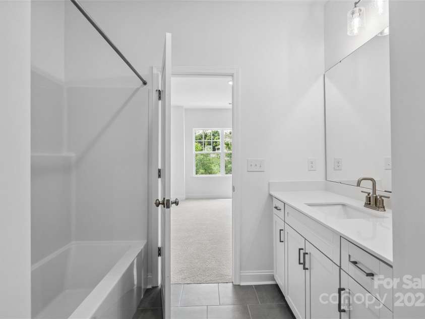 143 Cherry Springs Lane, Asheville, NC 28804.  MLS# CAR4211007, YatesRealty ID 27149. 