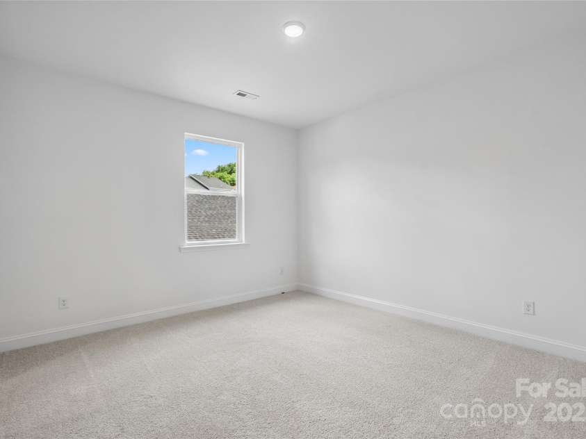 143 Cherry Springs Lane, Asheville, NC 28804.  MLS# CAR4211007, YatesRealty ID 27149. 