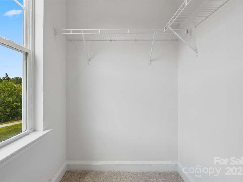 143 Cherry Springs Lane, Asheville, NC 28804.  MLS# CAR4211007, YatesRealty ID 27149. 