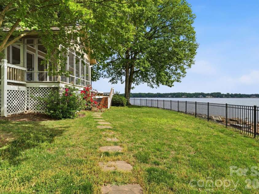 3725 Kingfisher Lane, Terrell, NC 28682.  MLS# CAR4375758, YatesRealty ID 27150. 